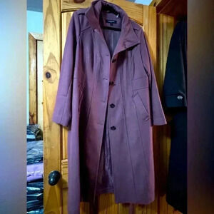 Kenneth Cole long winter coat.   Worn 3x.   Like brand new!